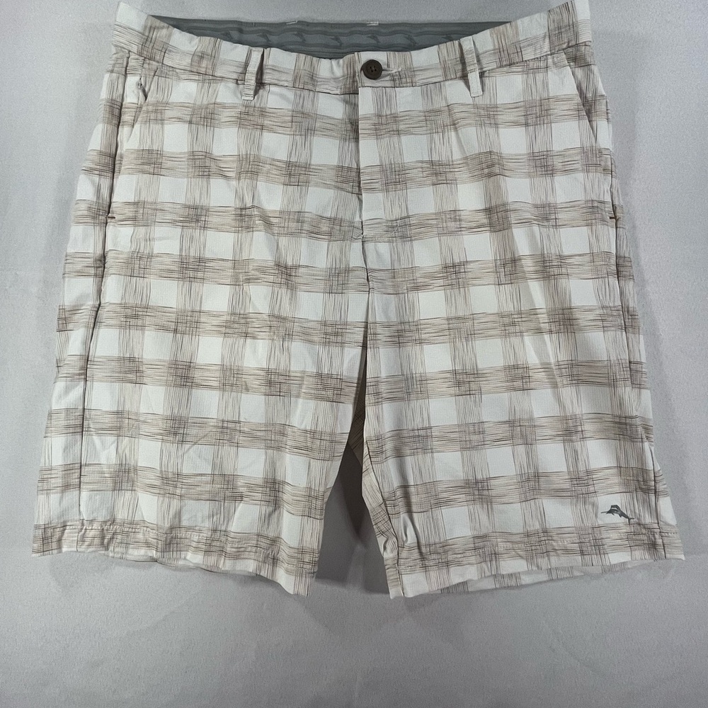 Tommy Bahama Cream & Brown Plaid Flat Front Golf/Resort Casual Classic Shorts